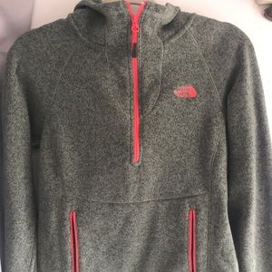 North Face Quarter Zip Sweater